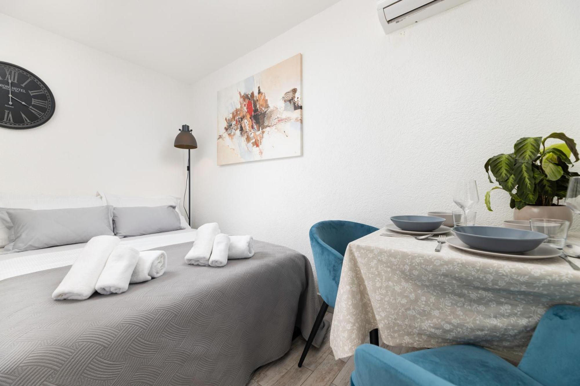 Apartments Lacrima Šilo Eksteriør bilde