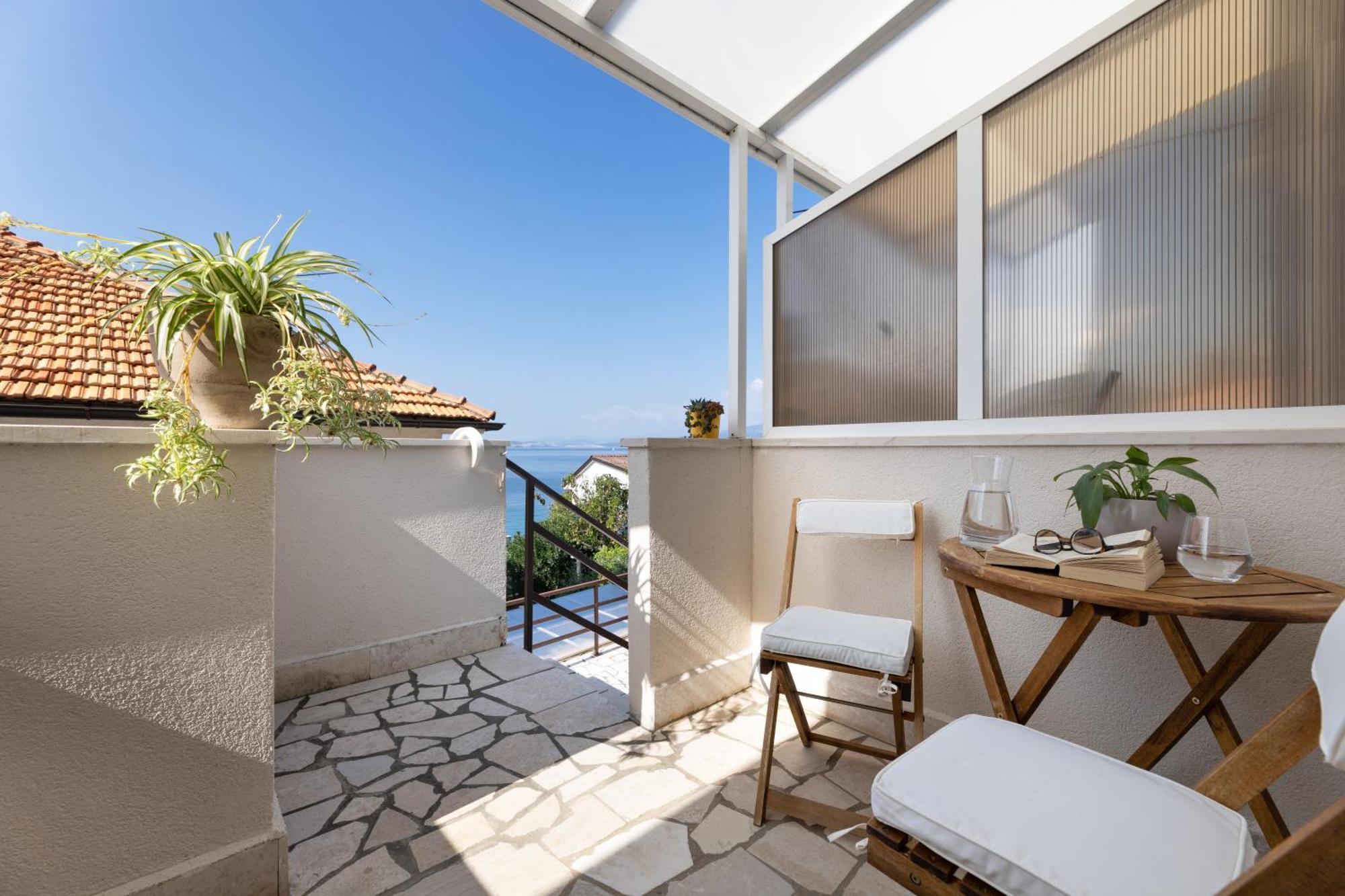 Apartments Lacrima Šilo Eksteriør bilde